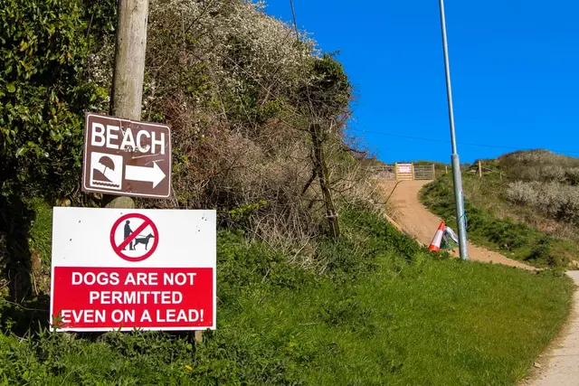 Murder Hole Beach